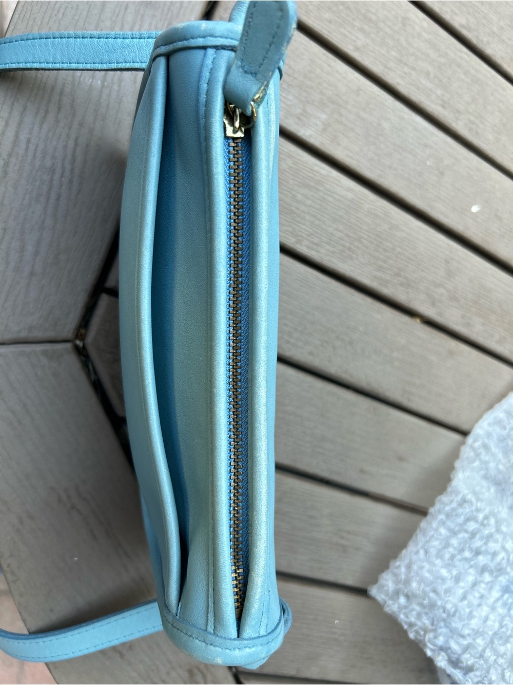 Vintage Coach Wendie Glacier Crossbody Shoulder Bag Purse #9031 - Picture 7 of 15